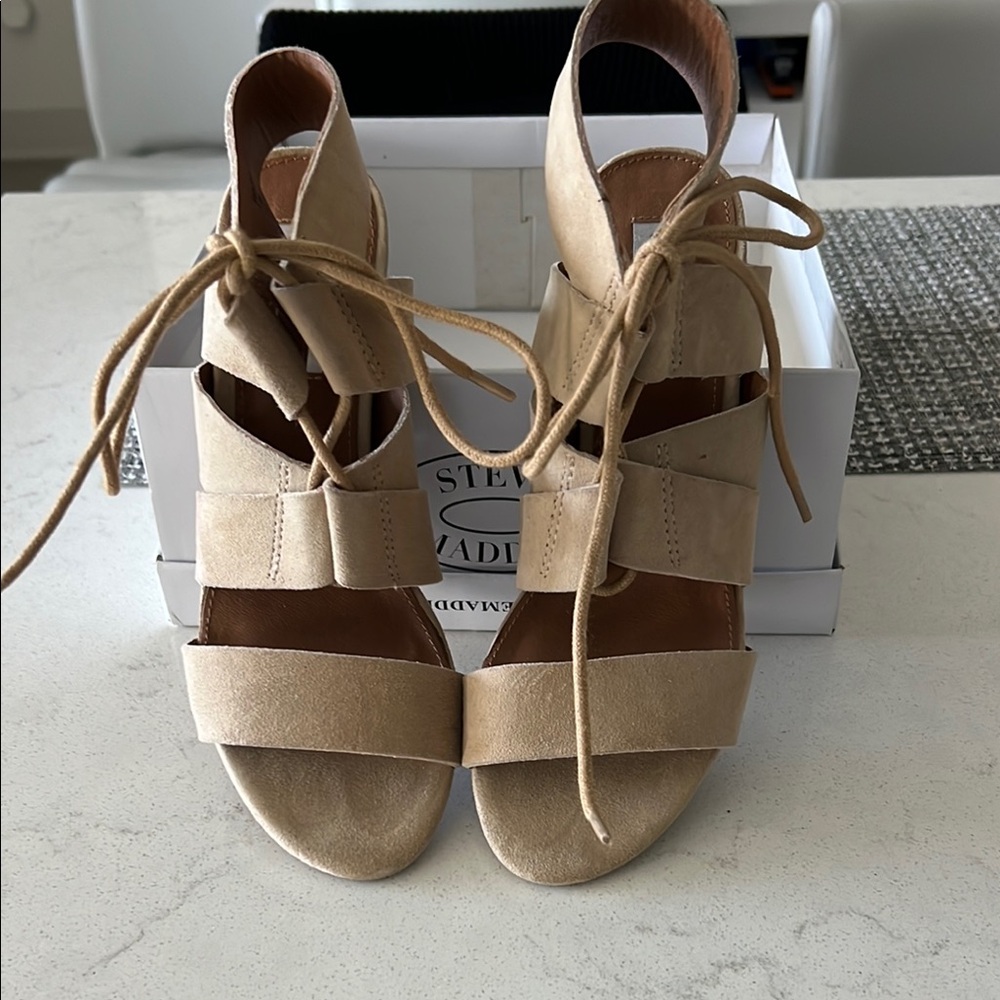 Steve Madden Tan Strappy Sandals with Lace-Up Design
